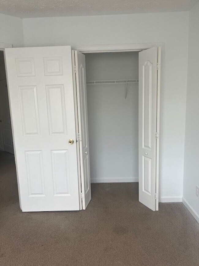 Building Photo - ***Back to School Special*** Waived $350.0...