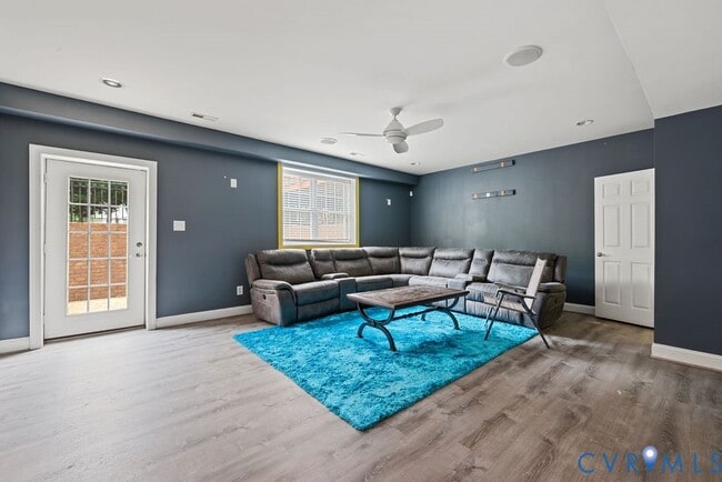 Building Photo - 2701 Logan Estates Run