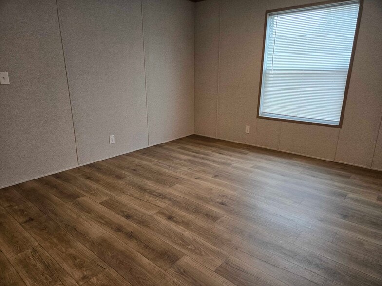 Building Photo - 3510 N 9th St