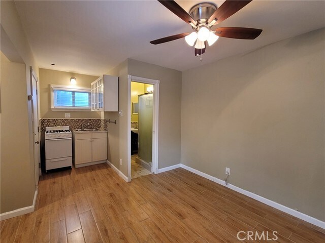 Building Photo - 321 Manhattan Ave