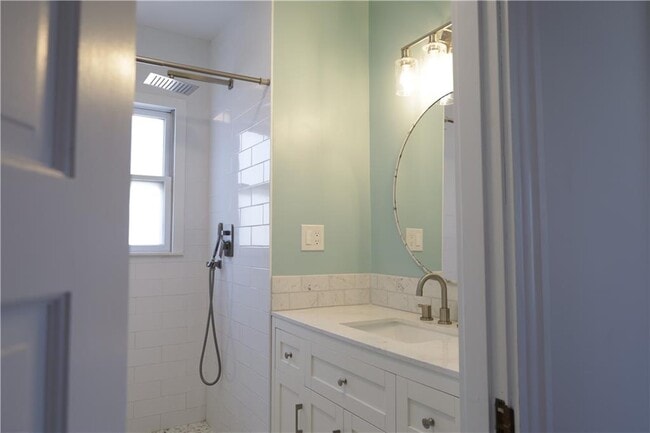 Building Photo - 299 Prospect Ave