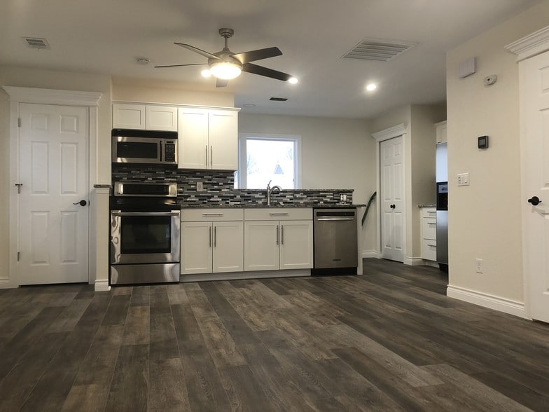 Building Photo - 10684 Belle Creek Blvd