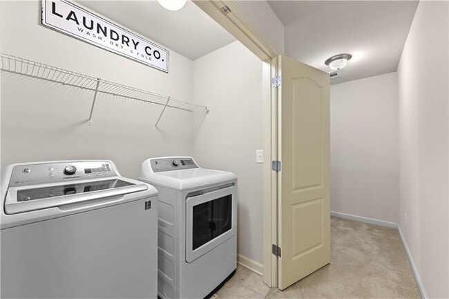 Building Photo - 2396 Whiteoak Bend