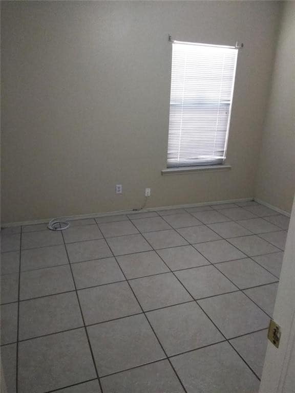 Building Photo - 12073 El Greco Cir