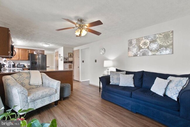 Building Photo - 7874 Butterfield Dr