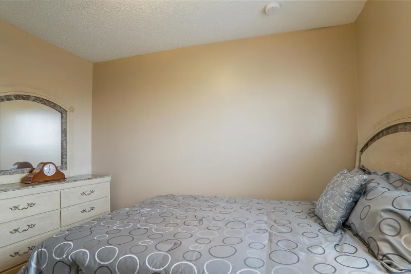 Building Photo - 880 Motsie Rd