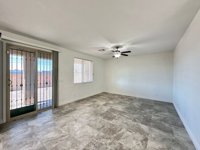 Building Photo - Lantern Gardens