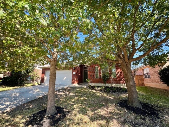 Primary Photo - 4511 Western Lake Dr