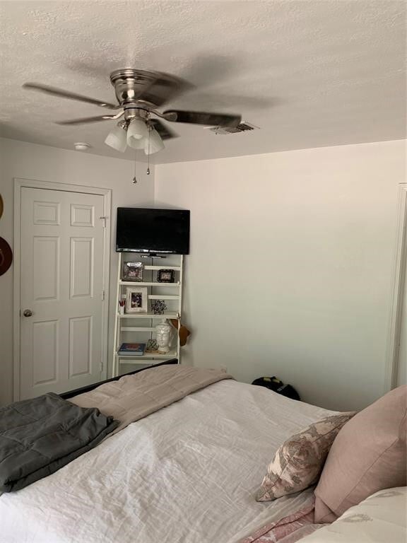 Building Photo - 2904 Old Houston Rd