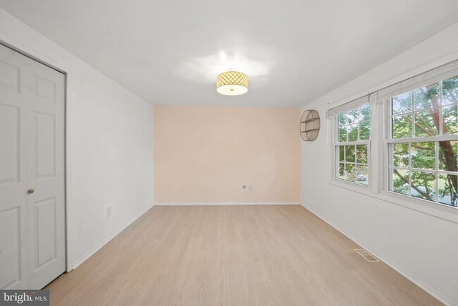 Building Photo - 3816 Irongate Ln