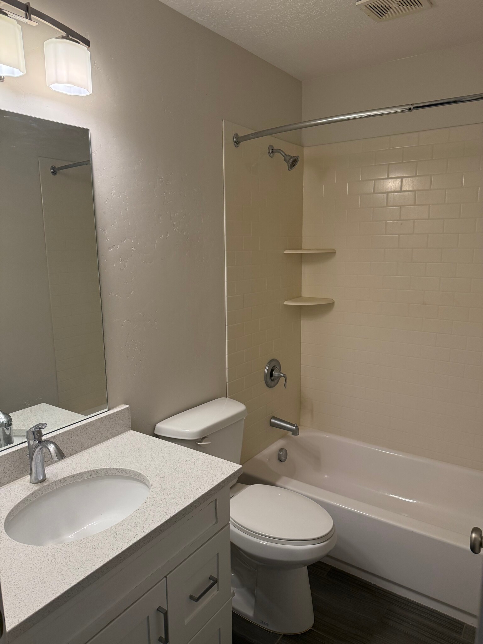Building Photo - 57 E 3300 S