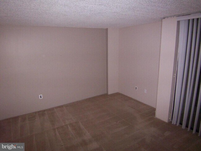 Building Photo - 5300 Holmes Run Pkwy