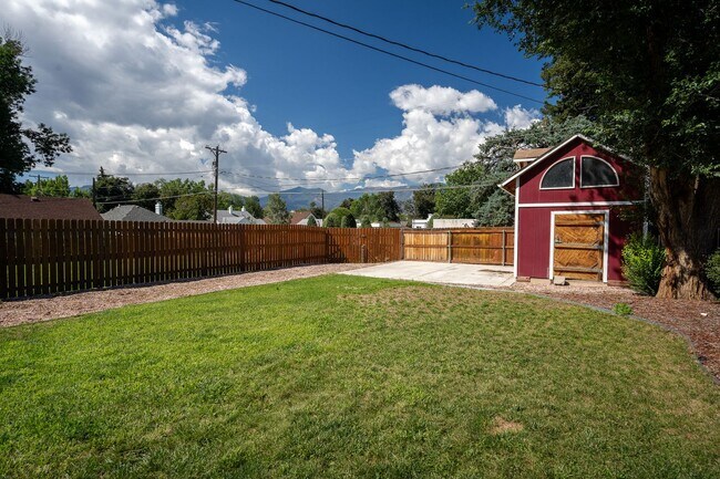 Building Photo - 720 N Foote Ave