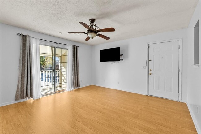 Building Photo - 5521 Hornaday Rd