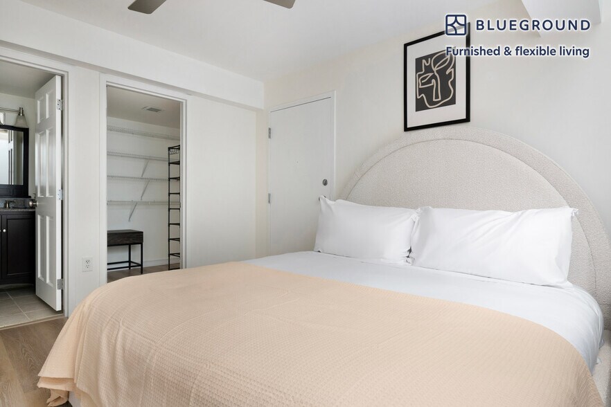 Building Photo - 106 13th St