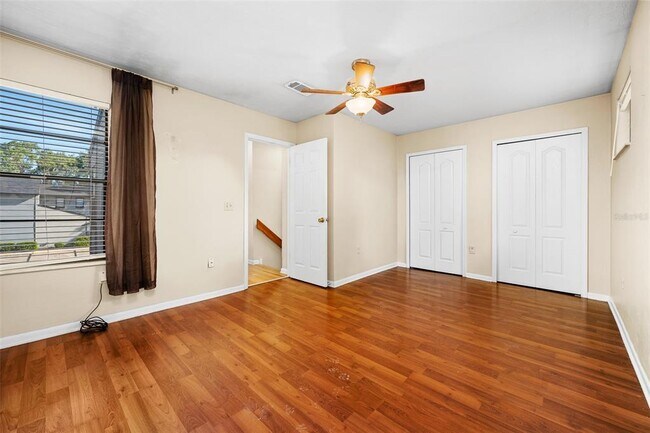 Building Photo - 4427 SW 21st Ln