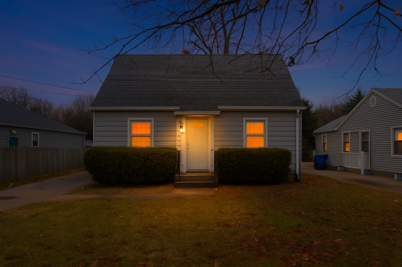 Building Photo - 423 Cornell Dr