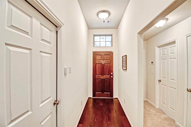 Building Photo - 18802 Majestic Vista Ln