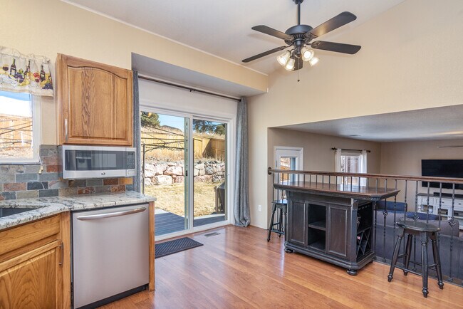 Building Photo - 21425 Grays Peak Dr