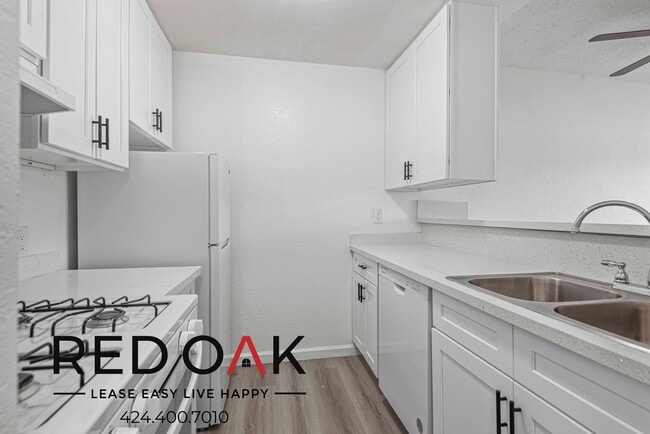 Building Photo - 10285 Tujunga Canyon Blvd