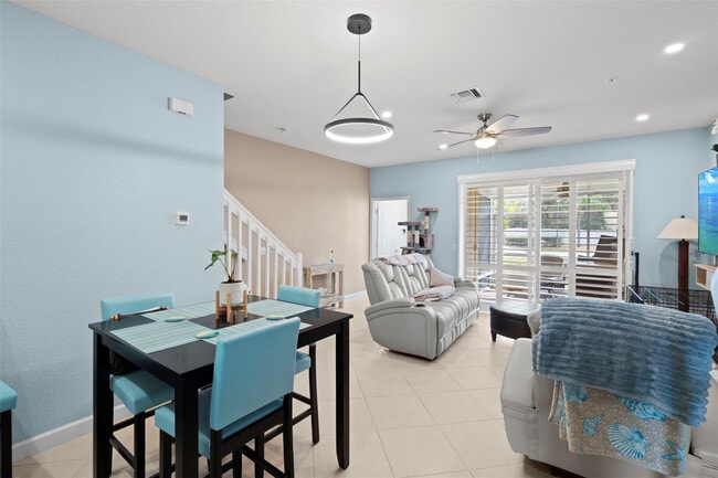 Building Photo - 9467 SW Merlin Ct