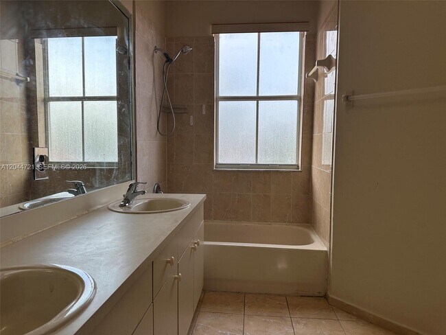 Building Photo - 13741 SW 274th Terrace