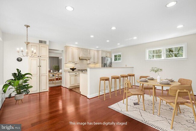 Building Photo - 2238 Meridian St