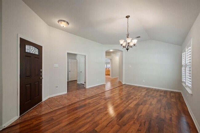 Building Photo - 20305 Kearney Hill Rd