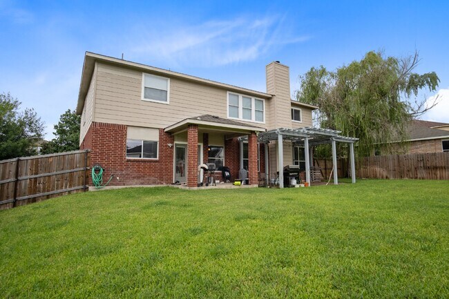 Building Photo - "FREE 2 WEEKS RENT! Spacious 4-Bedroom Oasis with 3.5 Baths at Harker Heights - 3,070 Sq Ft of Co...