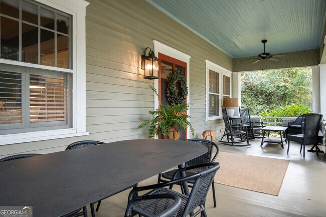 Building Photo - 290 Milledge Cir