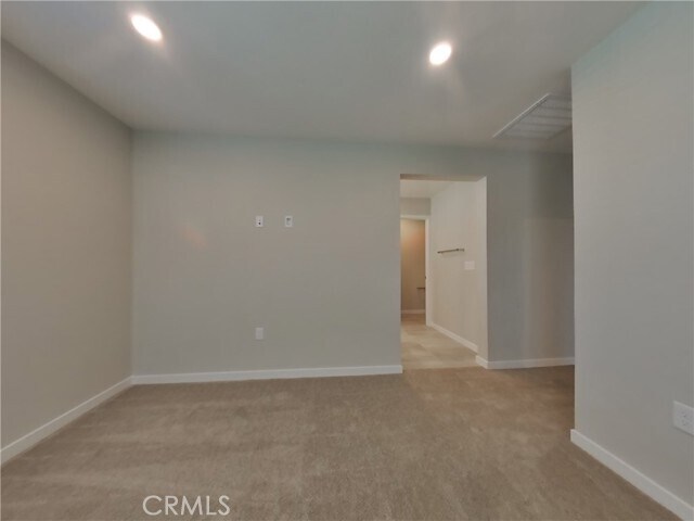 Building Photo - 28209 Dwight Dr