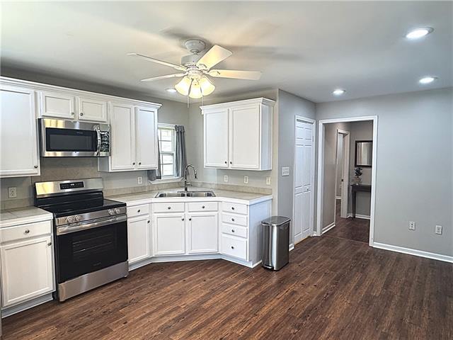 Building Photo - 13151 Cleveland St