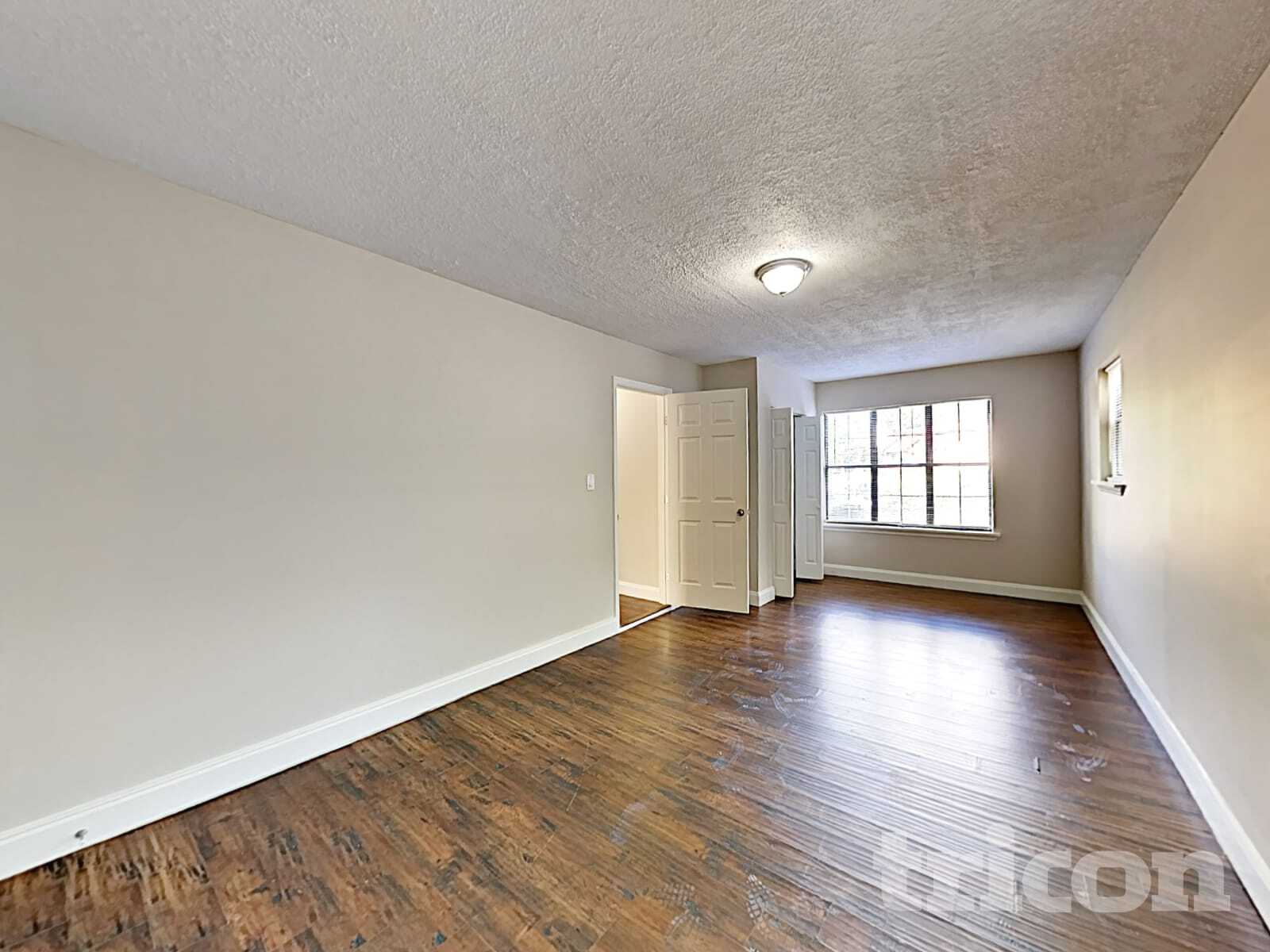 Building Photo - 5801 Leaf Ct