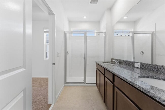 Building Photo - 1889 Seawall Wy