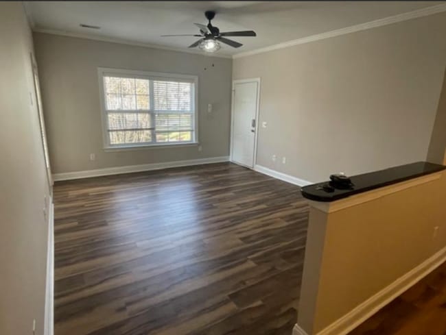 Building Photo - A cozy Condo with 2 beds and 2 bath availa...