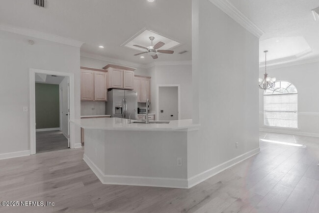 Building Photo - 1737 Heatherwood Dr