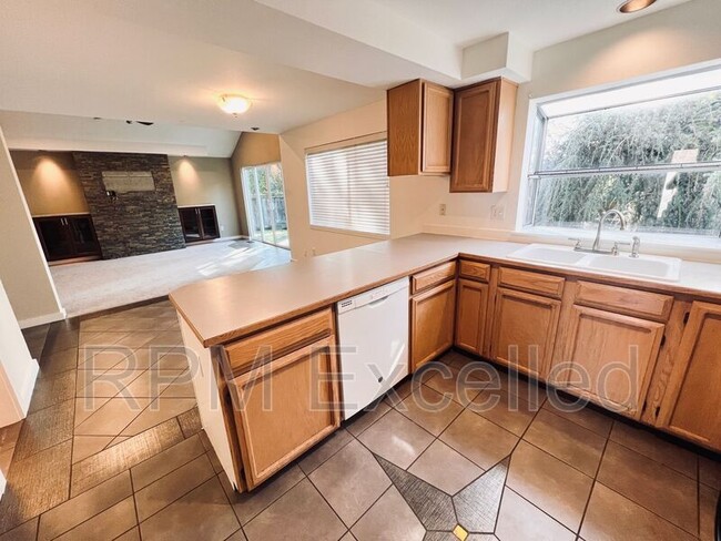 Building Photo - 27619 220th Ct SE