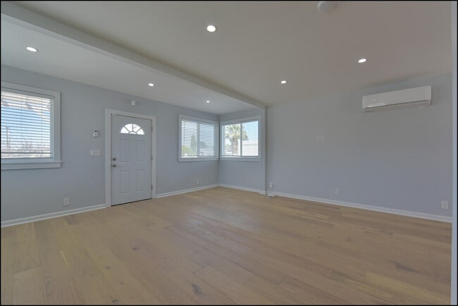 Building Photo - 4326 Manchester Ave