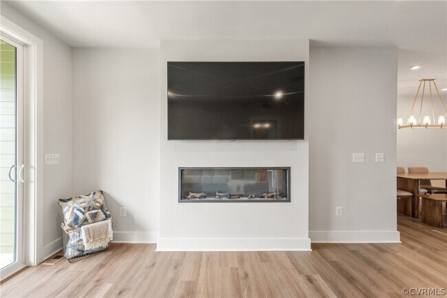 Building Photo - 5326 Old Main St