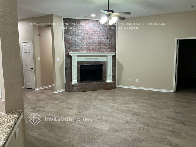 Building Photo - 2805 Beacon Hill Dr