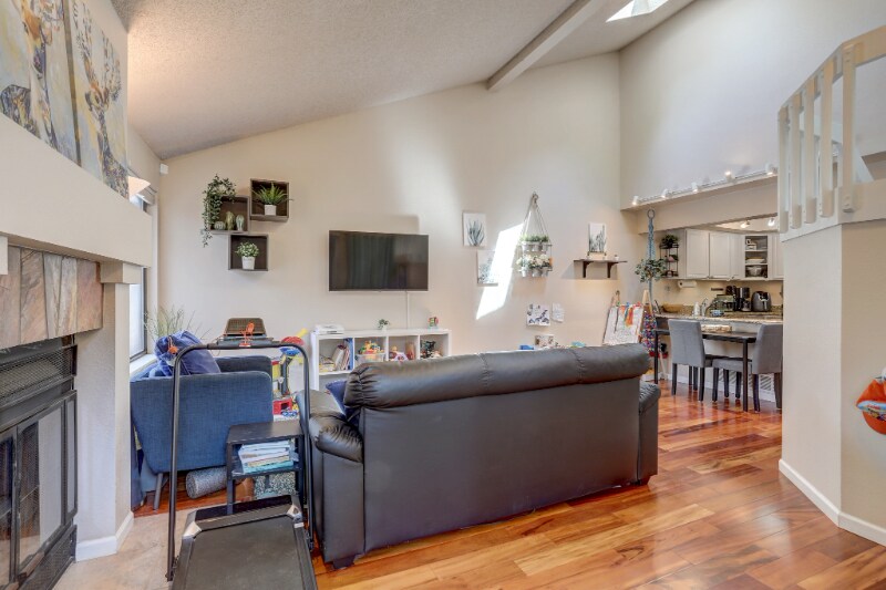 Building Photo - 2685 S Dayton Way