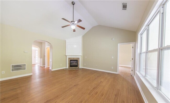 Building Photo - 3502 Aberdeen Way