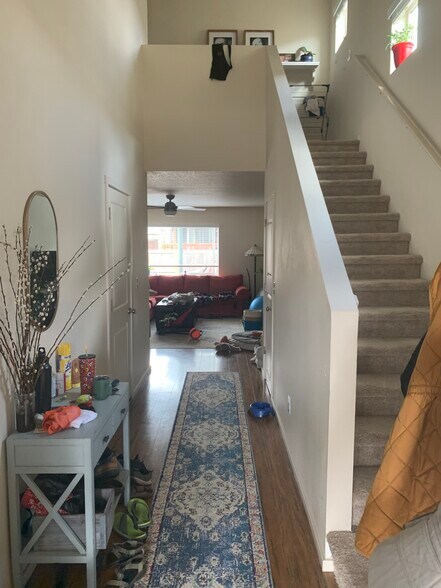 Building Photo - 13016 NE 115th St