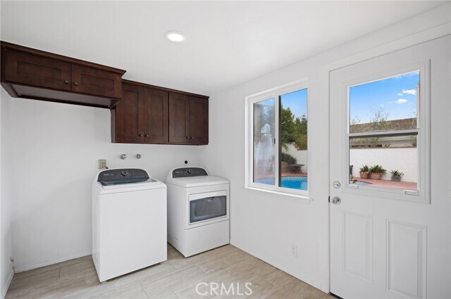 Building Photo - 1300 Antigua Way