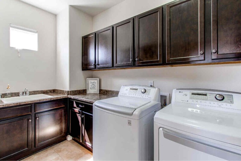 Building Photo - 14969 Melco Ave