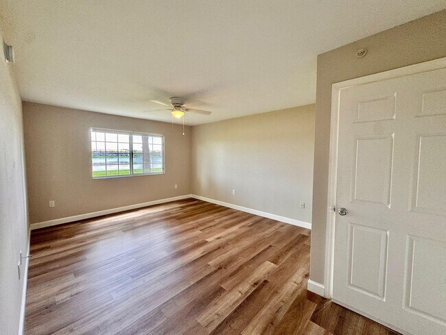 Building Photo - 5055 Wiles Rd
