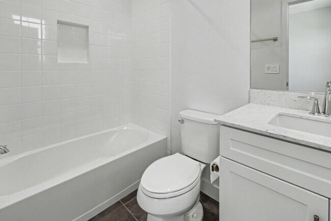 Building Photo - 1109 Makena Wy.