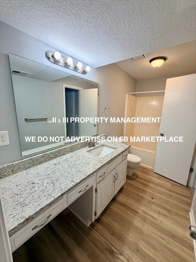 Building Photo - 1482 W Prairie Terrace