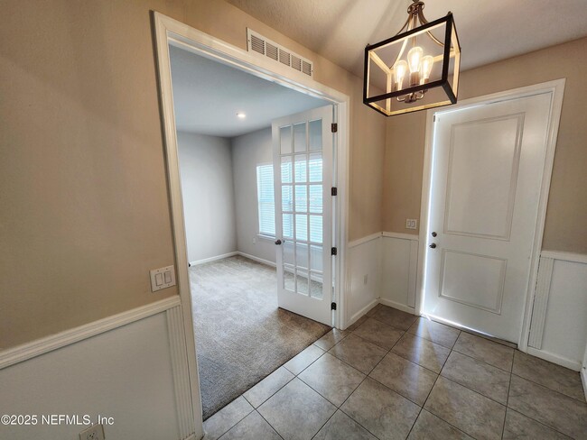 Building Photo - 11303 Streamsong Dr