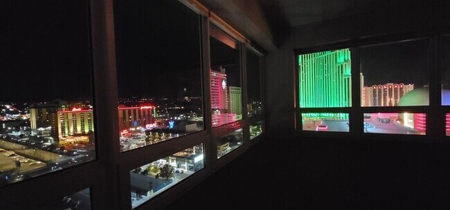 Building Photo - At the Montage!!! 1 bedroom 1 bath luxury ...